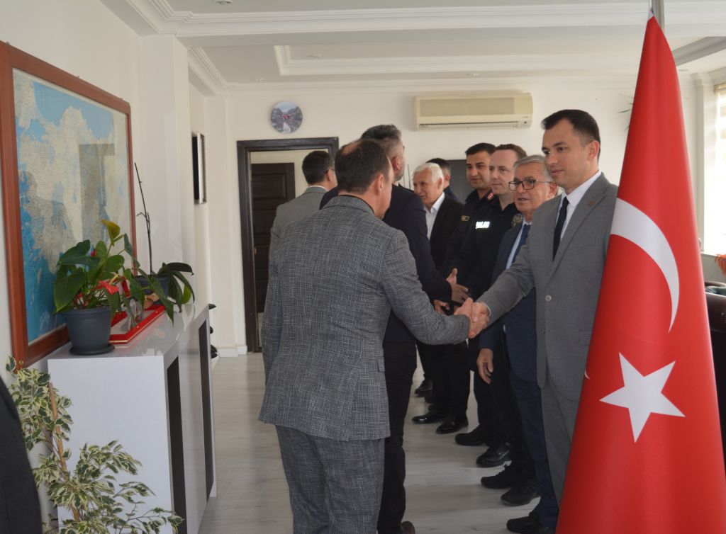 Kaymakamlığımızda Bayramlaşma Programı Gerçekleşti